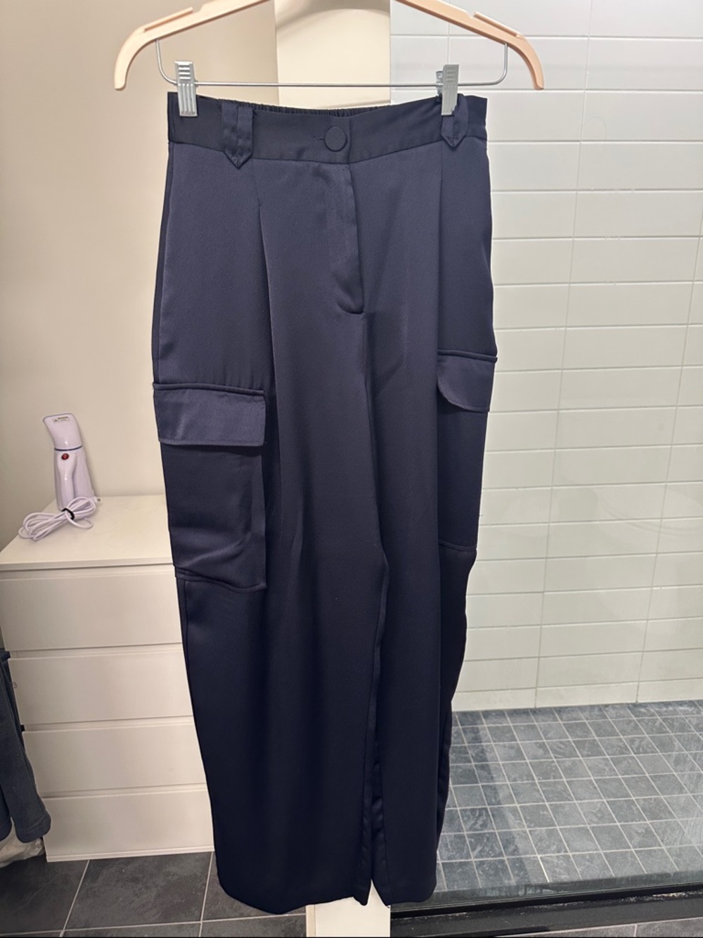 High-Rise Cargo Wide-Leg Pants in Deep Navy